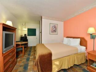 Budget Inn Of Okeechobee Δωμάτιο φωτογραφία